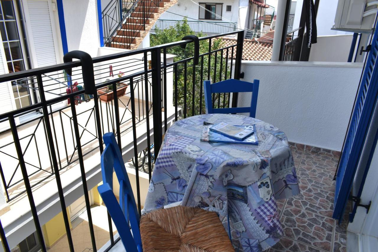 Pansion Pandora Apartment Skiathos Town Exterior photo