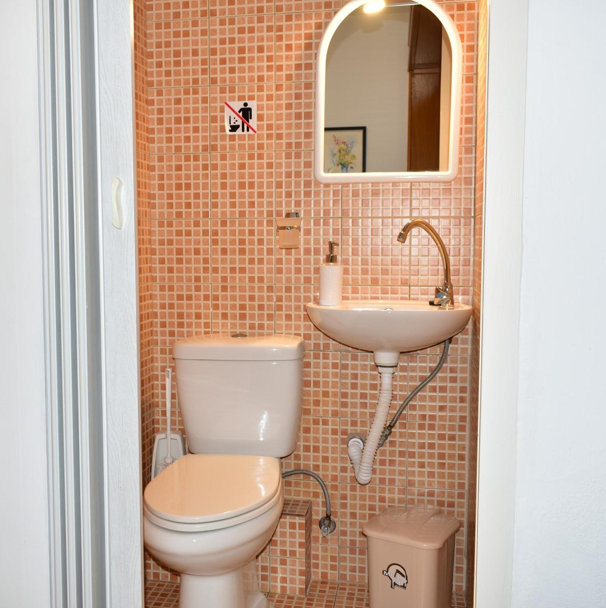 Pansion Pandora Apartment Skiathos Town Exterior photo